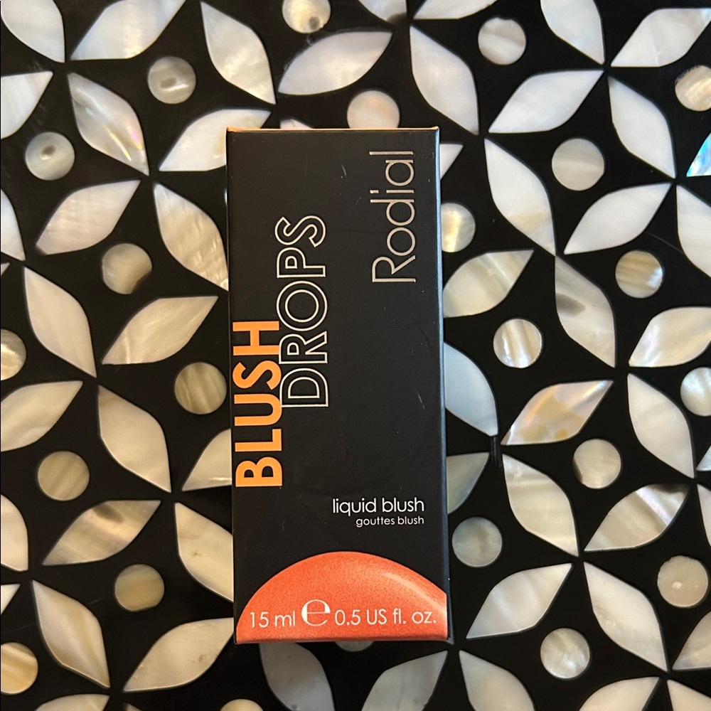 Rodial Blush Drops in “Apricot Sorbet”